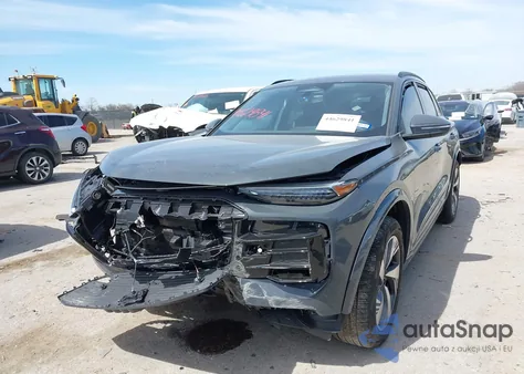 2025 Audi Q6 E-Tron Premium Plus Quattro z USA, uszkodzony, nr VIN WA124BGF9SA063785